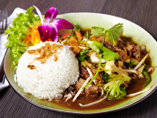 Lacquered stir-fried duck with vegetables