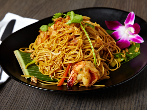 Stir-fried noodles with sampis