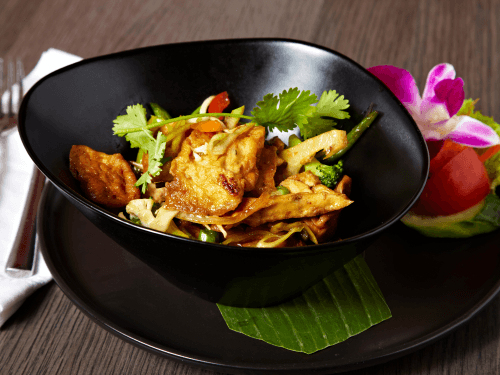 Vegetarian wok with tofu