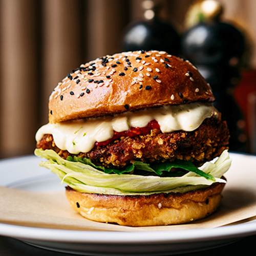 Crispy chicken burger