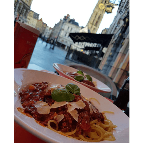 Huisgemaakte spaghetti bolognese