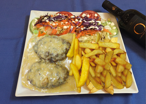 Meatballs with roquefort cheese
