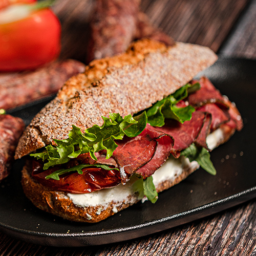 Sandwich The Beef