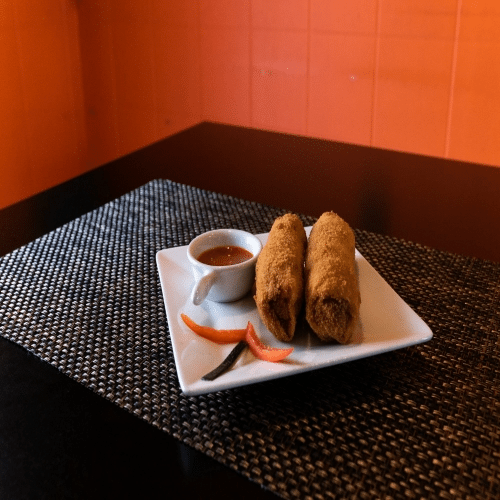 Selbstgemachte Frühlingsrolle (1 Stück)