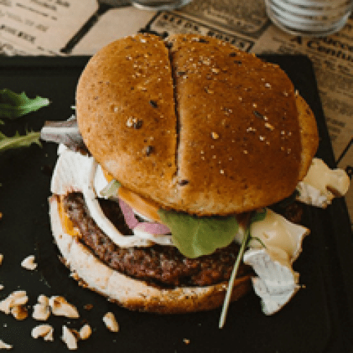 Burger Le Plaisir Camembert avec accompagnement