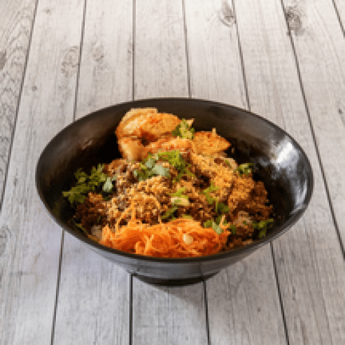 Bò Bύn au Boeuf avec 4 Nems