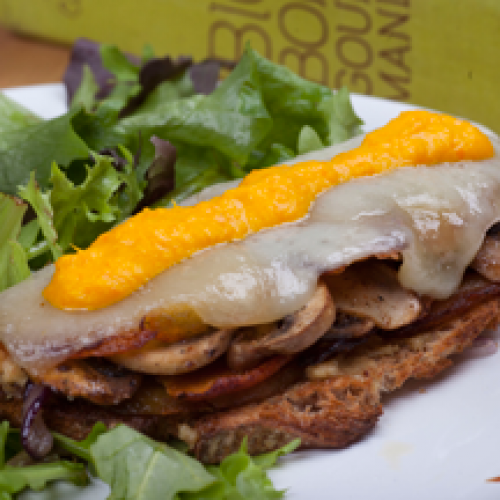 Cuits & Toastes Chauds au Mozzarella du Bufala Fondue