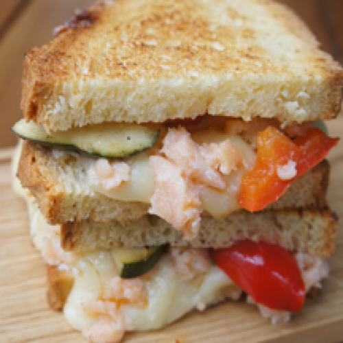 Le Grilled Cheese Morbier Saumon XL