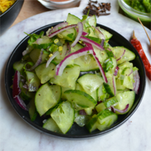 Salade de Concombre Marinés