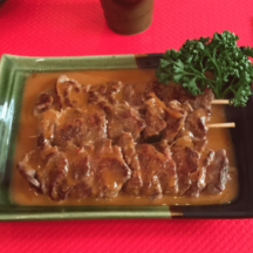 Brochette de boeuf à la sauce cacahuète x3