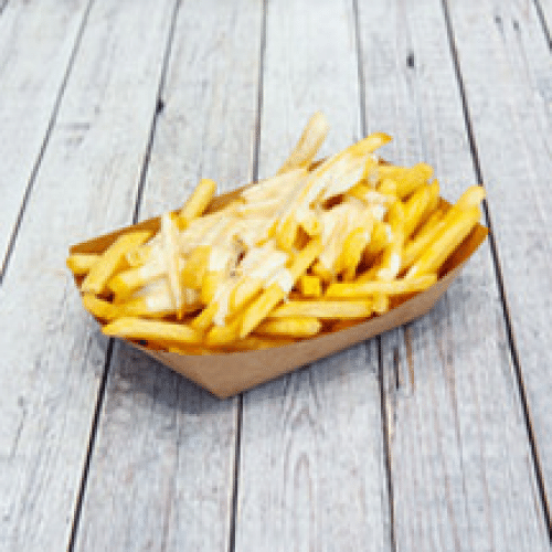 Grande frites avec sauce fromagère