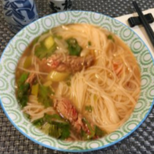 Soupe de Vermicelles deRiz au Porc Braisé
