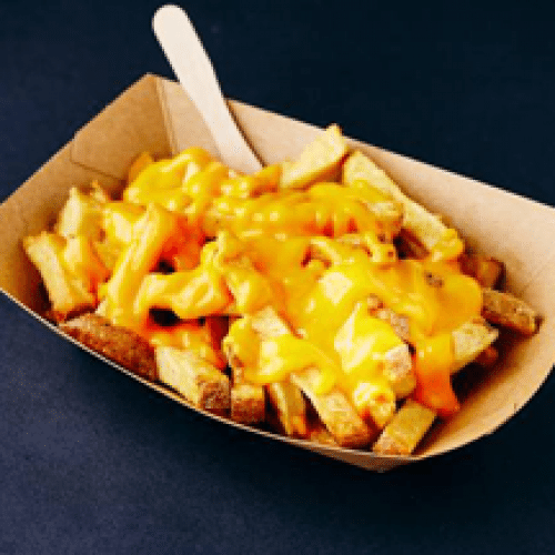 Frites Maison avec Sauce à Base de Cheddar