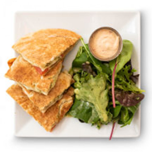 Pita toastée tomate et mozzarella au basilic frais