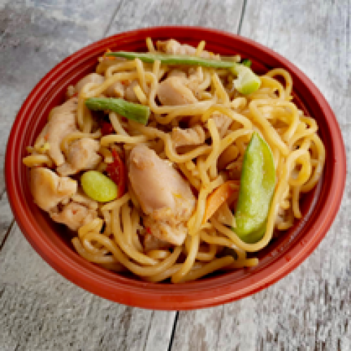 Nouilles Sautées aux Poulet