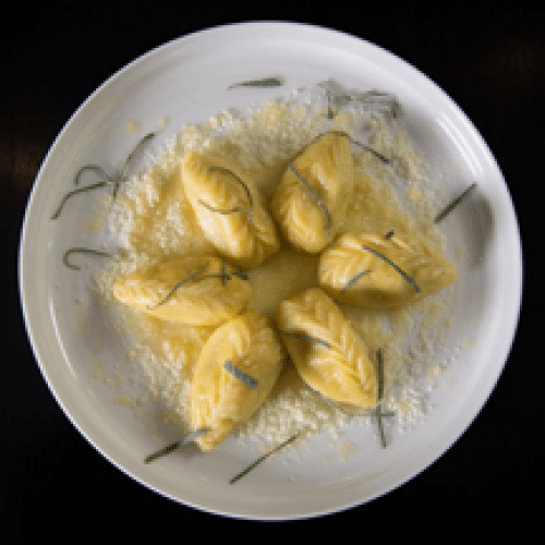Culurgiones Patate, Menta, Burro et Salvia