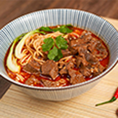 Soupe de Nouillles au Boeuf Sichannaise