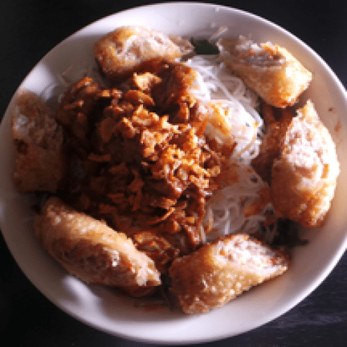 Bo Bun Boeuf et Nems au Poulet