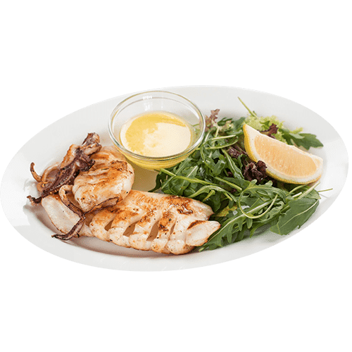 Calamari la plita cu mix de salate si sos remoulade