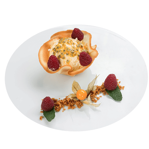 Mousse de ciocolata alba cu fructul pasiunii și zmeura