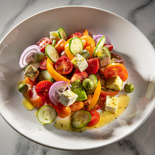 Salata Greceasca cu avocado
