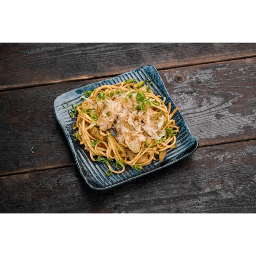 Udon noodles with tuna