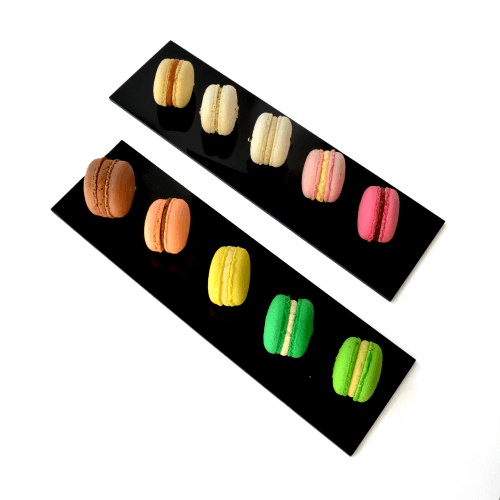Macarons in cutie mica de 9 buc.
