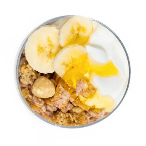 Iaurt cu musli crunch, banane si miere