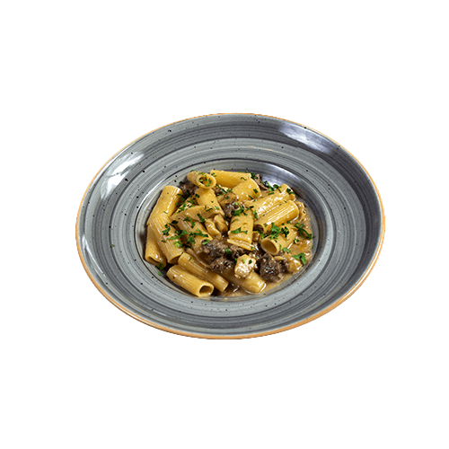 Rigatoni con Straccetti di Manzo e Funghi