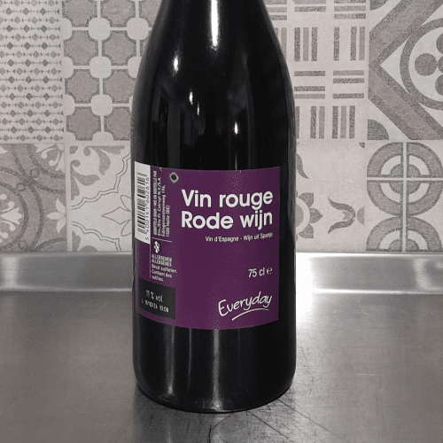 Fles rode wijn