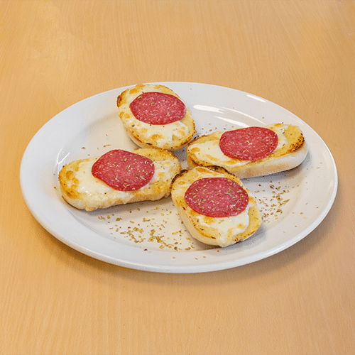 Salami and cheese garlic bread (4 pcs)