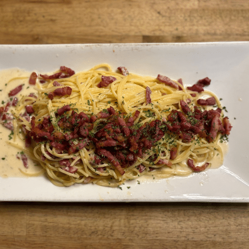 Pâtes carbonara avec crème