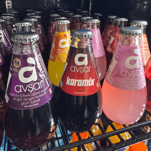 Avşar bruiswater met smaak