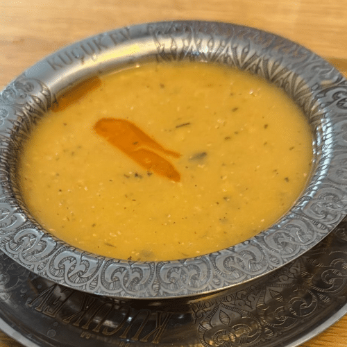 Soupe aux lentilles rouges