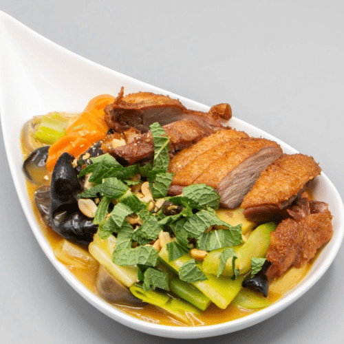 Canard laqué au curry rouge