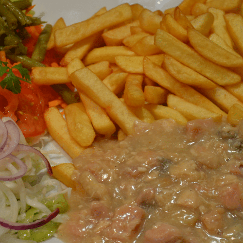 Vol au vent frites crudités