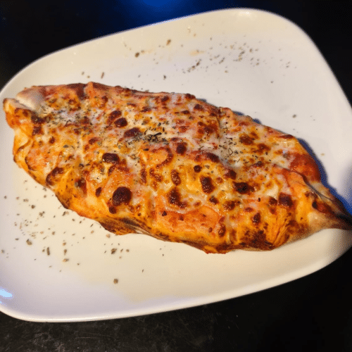 Calzone bolognaise