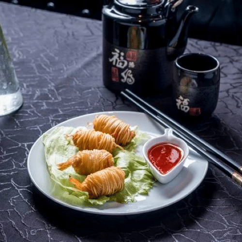 Crevettes en chemise de pomme de terre