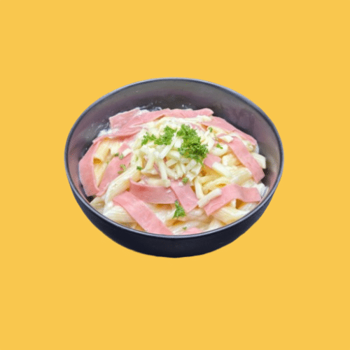 Pasta cheese-ham
