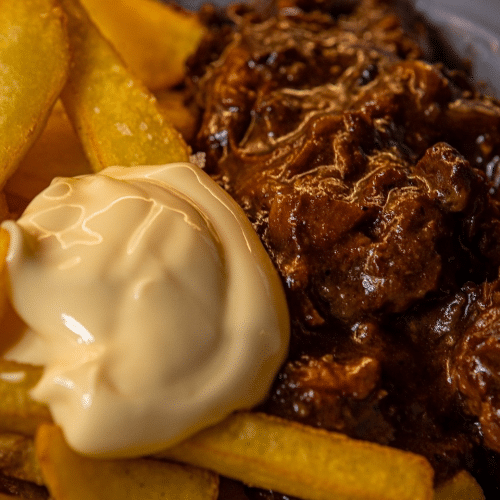 Carbonnades maison avec frites