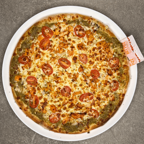 Pizza pesto chicken medium