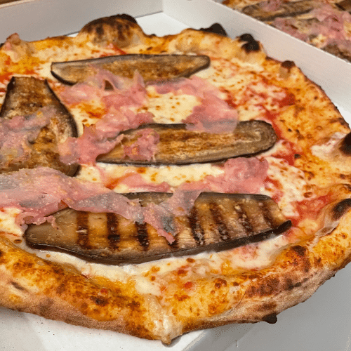 Pizza aubergine