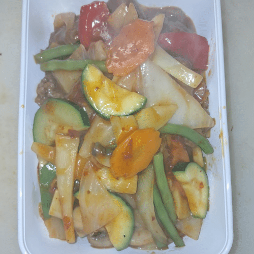 Runderlapjes met diverse groenten in Szechuansaus