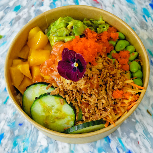 Poké bowl salmon lovers
