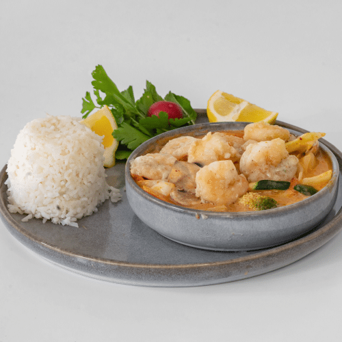 Scampis au curry rouge et lait de coco