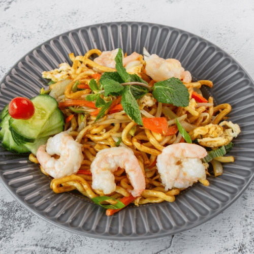 Udon sauté scampis et légumes