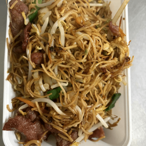 100. Bami met rundsvlees