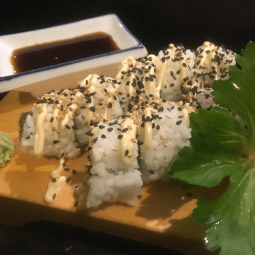 Tonijn, komkommer, sesam maki