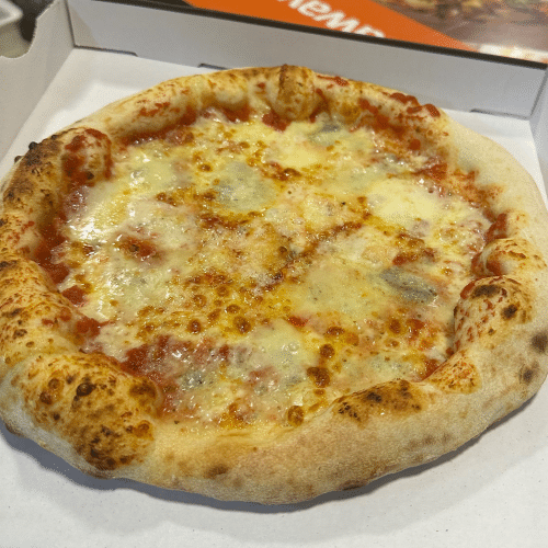 Pizza margherita
