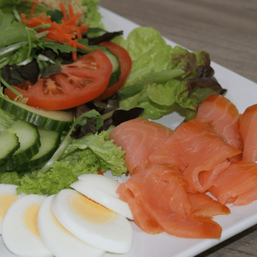 Slaatje met zalm